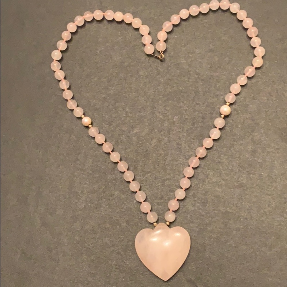 ROSE QUARTZ NECKLACE